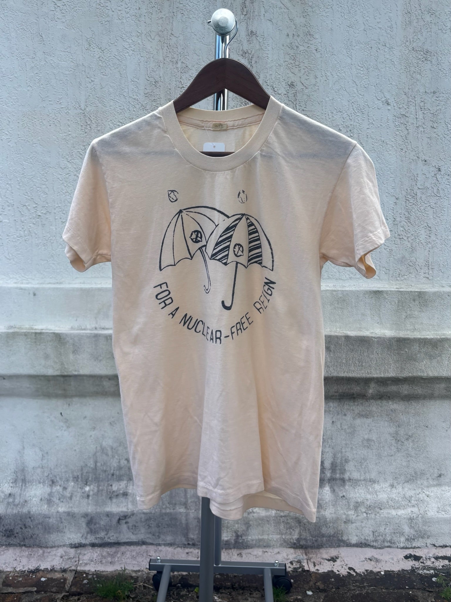 "For A Nuclear Free Reign" 70's Vintage Tee